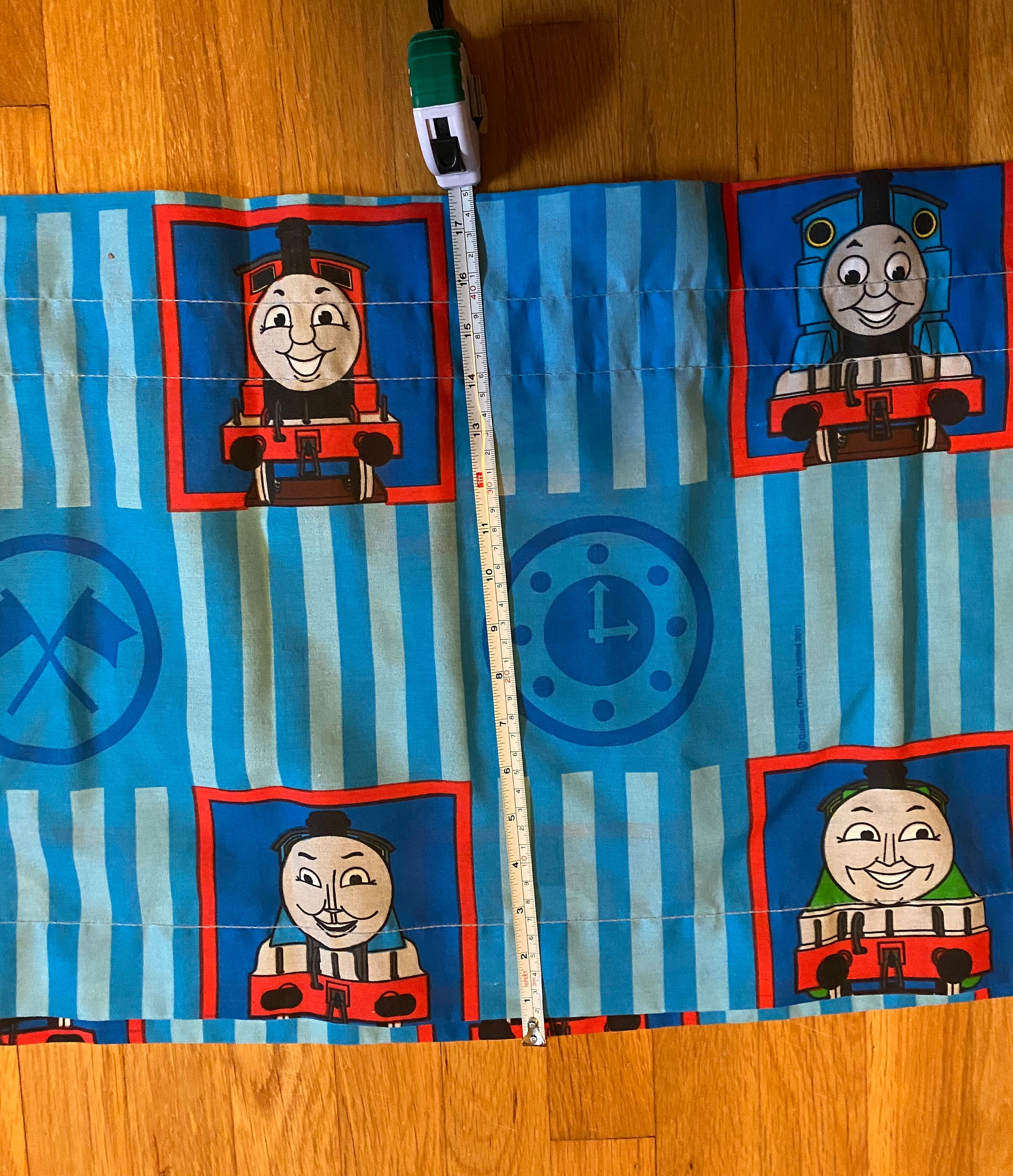 Vintage Thomas the Train Tank Engine Valance 80 X 17 Blue Curtain