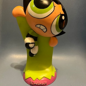 Vintage 1999 Powerpuff Girls Buttercup 10 inch plastic container figure art set Flying Colors Toys Cartoon Network 1990s 90s kid Green