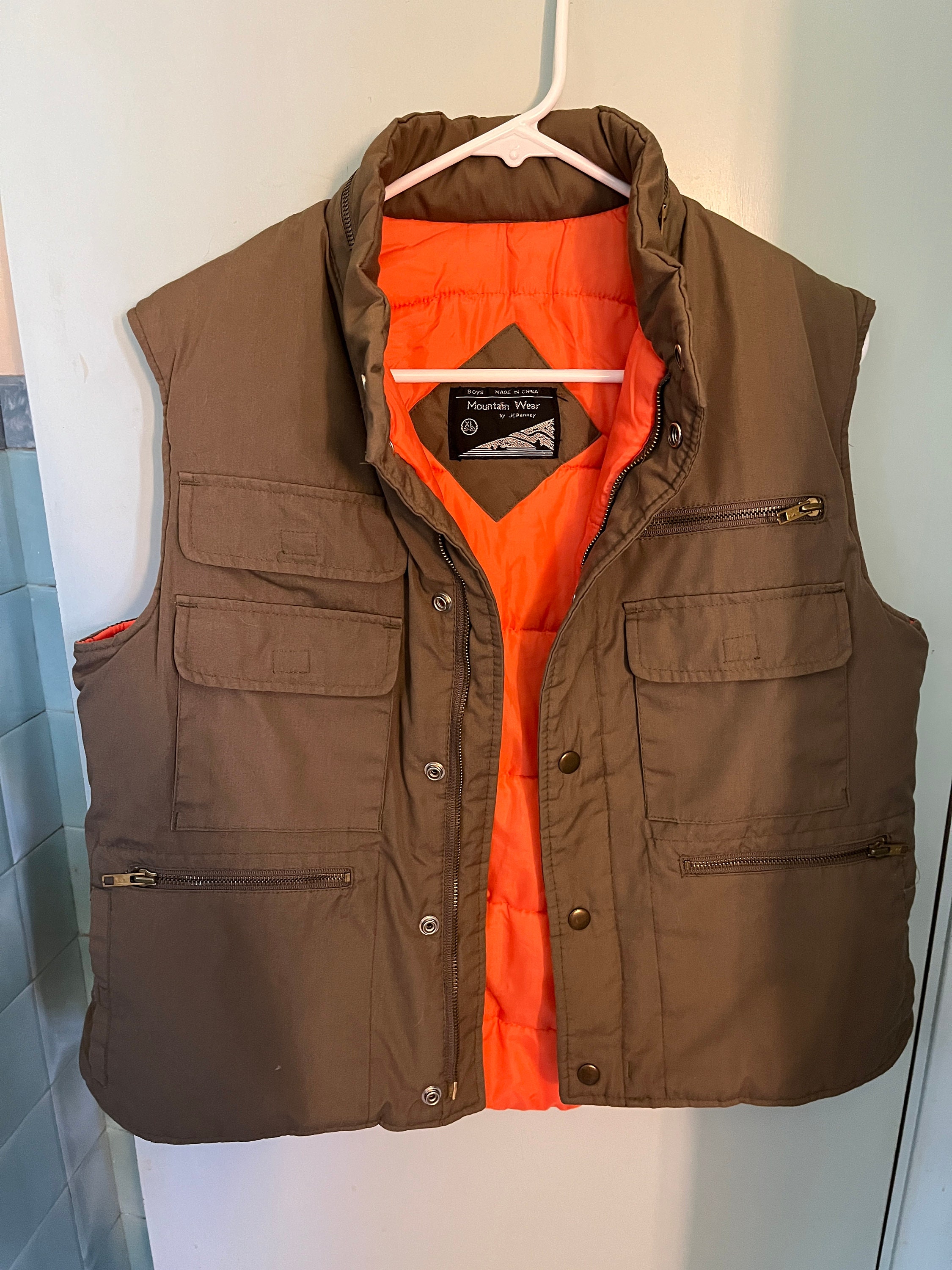 Vintage Puffer Vest Mountain Wear JC Penney XL Boys Brown -  Sweden