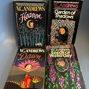 Vintage Collectible VC Andrews Complete Dollaganger Set of 4 Vintage Flowers In The Attic Lot Heaven Garden Shadows Dawn Seeds Yesterday