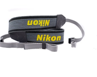 Original Nikon Trageriemen für Fotokameras ( für Hals oder Schulter )