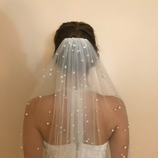 Pearl Wedding Veil, Cathedral Wedding Veil, Scattered Pearl Veil, Ivory Veil, White Veil, Fingertip Veil (PARADISE M0100)