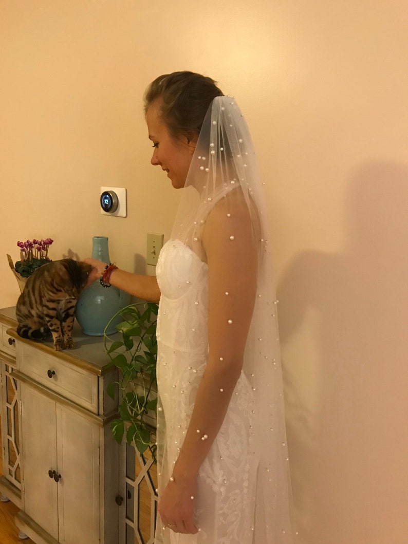 pearl veil. weding veil. bridal veil. accessories Paradise Veil with Pearl detail.