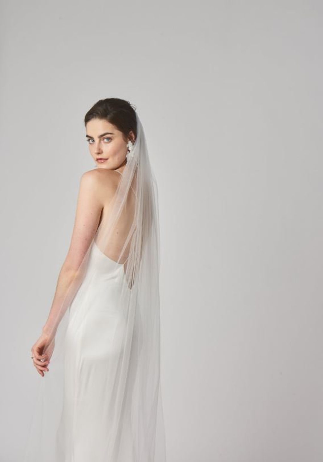 Simple Elegance Veil (extra Soft Veil, Airy Veil, Bridal Accessories ...