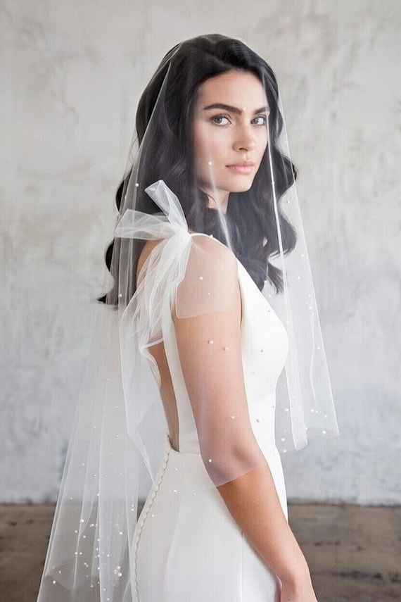 Sheer Half Pearl Wedding Veil – Extra Light Tulle Bridal  display picture 1