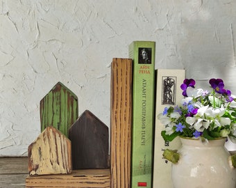 Booklovers gift rustic wooden bookend, Reclaimed wood bookend, Unique wooden bookend, Home library decoration, Natural Wood Bookends
