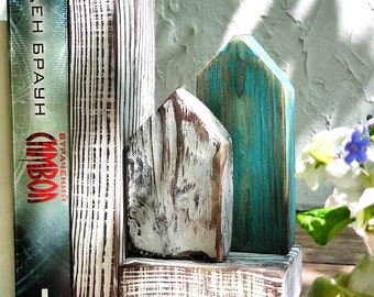 Booklovers gift rustic wooden bookend, Reclaimed wood bookend, Unique wooden bookend, Home library decoration, Natural Wood Bookends