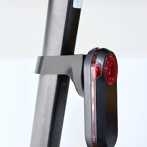 S-Works Pavé (D-shaped) Varia Seat Post Mount for 2020 Tarmac SL6 and 2020+ Roubaix