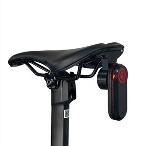 Apple AirTag + Varia Garmin RTL 510/511/515/516 & RVR 315 Mount For Bontrager / Trek Blendr Saddle