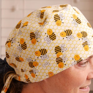 Nursing cap, scrub cap, handmade scrub cap, scrub hat with ties.