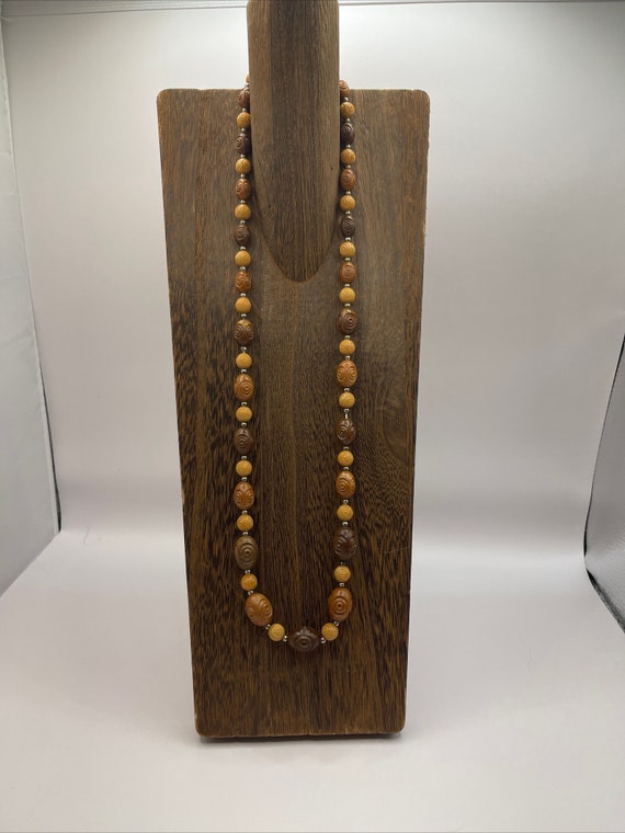 Faux Wood Look Celluloid Necklace.