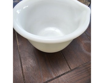 Hamilton Beach Milk Glass Bowl For Stand Mixer Vintage