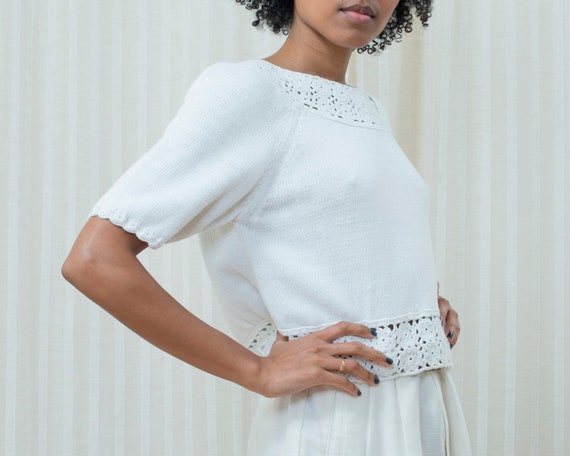 80s white crochet cropped sweater small | short s… - image 2