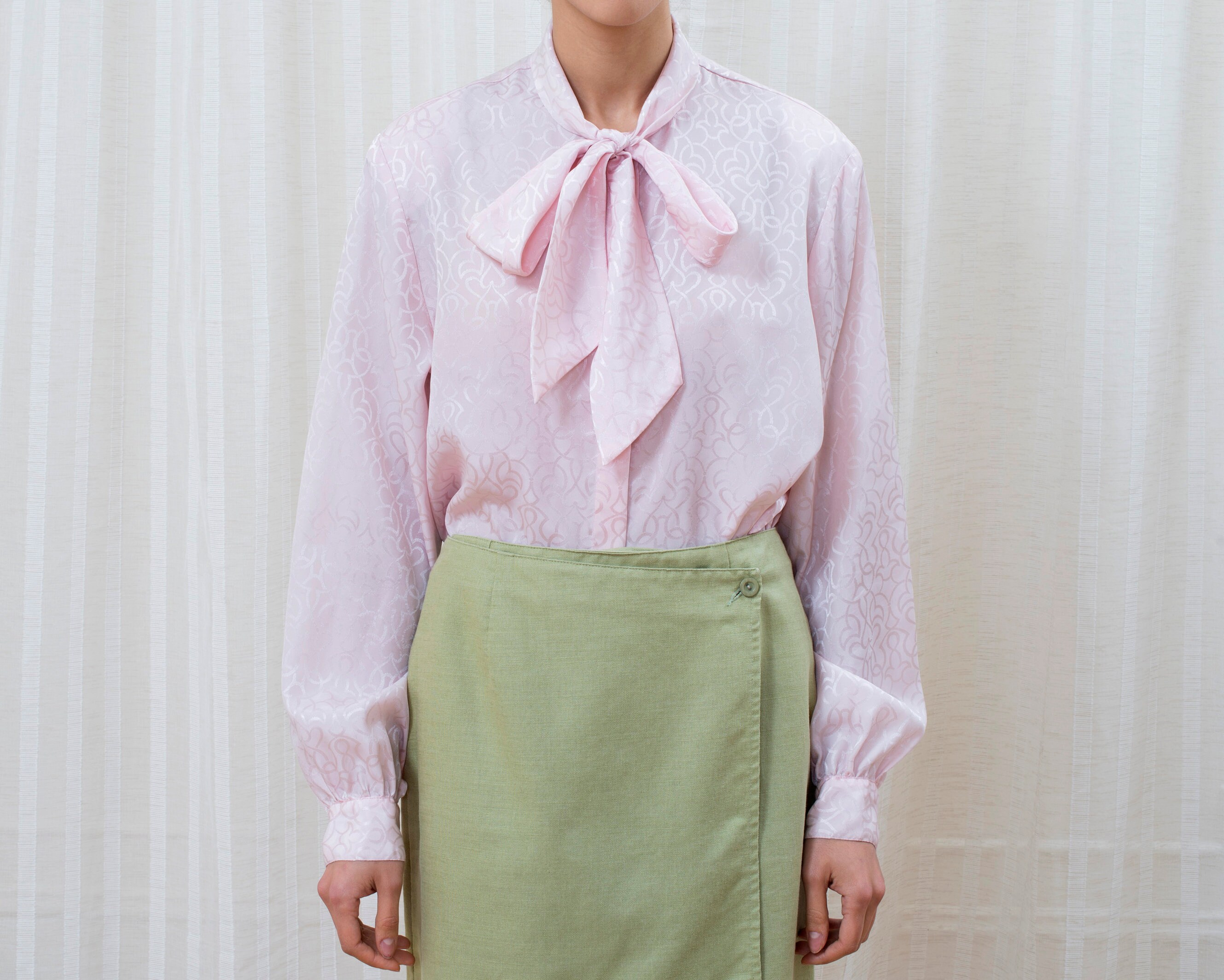 80s Pink Bow Tie Blouse Pale Pink Pussy 