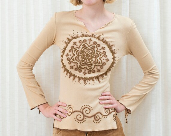 90s tan mandala glitter blouse | small beige knit