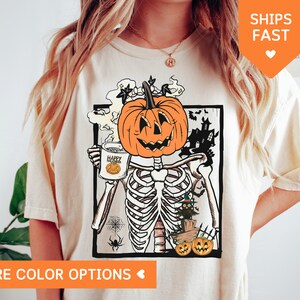 Pumpkin Skeleton Shirt, Retro Halloween Skeleton Coffee TShirt, Cute Fall Coffee T Shirt for Women Vintage Funny Pumpkin Spice Latte T-Shirt