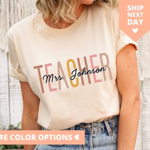 Custom Teacher Shirt, Retro Teacher Tee, Personalized Teacher Gift, Teacher Appreciation TShirt, Back to School T-Shirt, New Teacher Gift