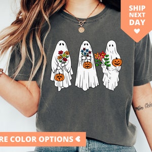 Cute Halloween Ghosts T-Shirt, Retro Ghost Floral Halloween Shirt, Retro Spooky Vintage Ghost Pumpkin T Shirt, Cute Ghost Fall Shirt Women