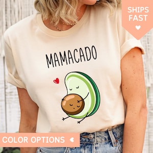 Mamacado Baby Announcement Shirt for New Mom, New Mom Gift for Friend, Pregnancy Reveal Annoucement TShirt for Auntie, Baby Shower Gift Mom