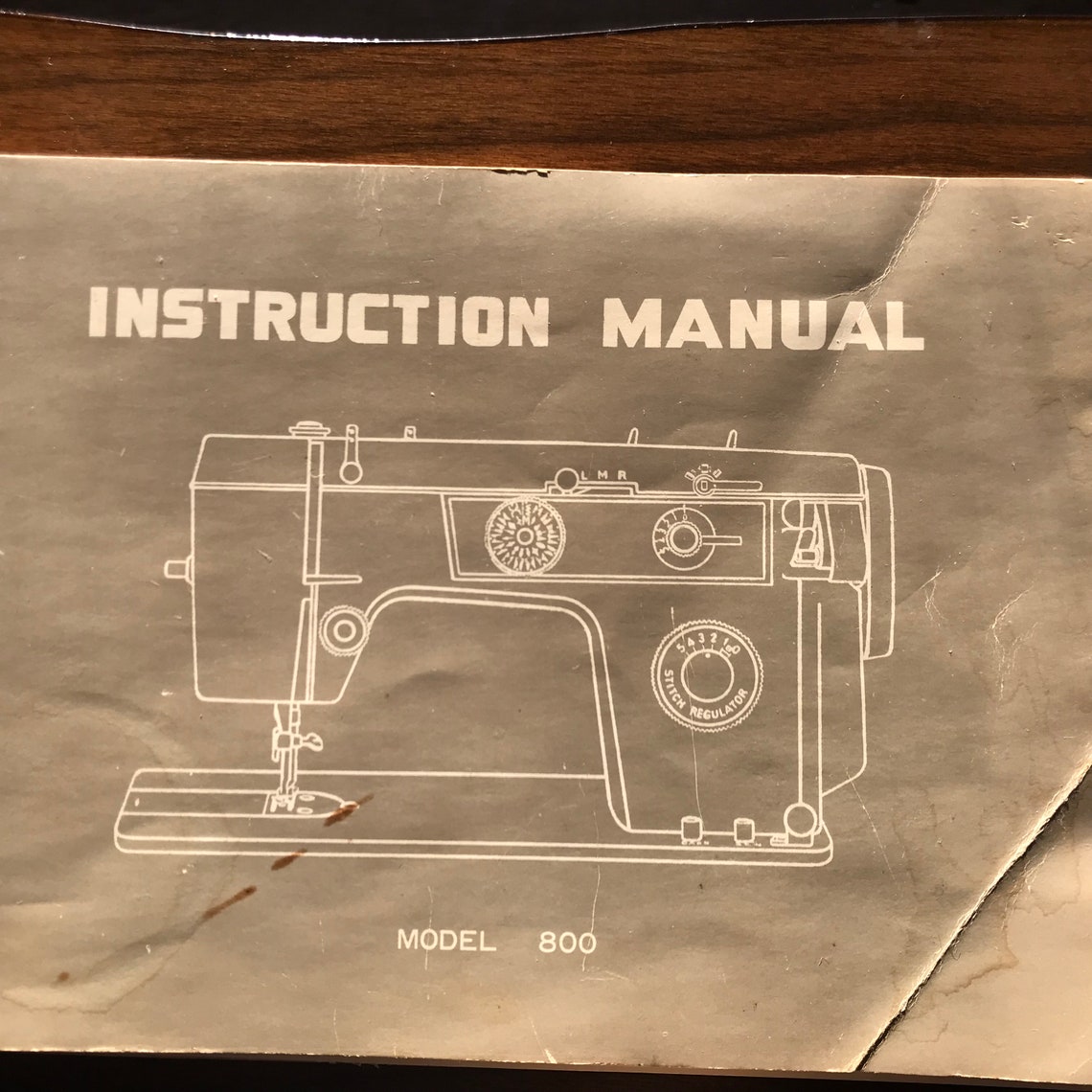 Vintage Adler Sewing Machine Model 800 With Built in Sewing Etsy