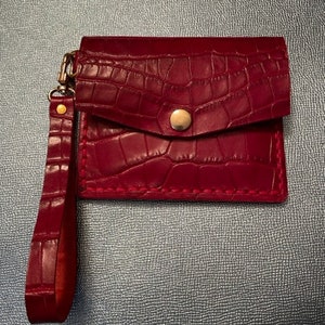 Cartera pequeña hecha a mano / Cartera de mujer / Cartera de pulsera roja / Cartera de cuero para identificación / Mini billetera para tarjetas / Billetera delgada para tarjetas / Regalo para mujer
