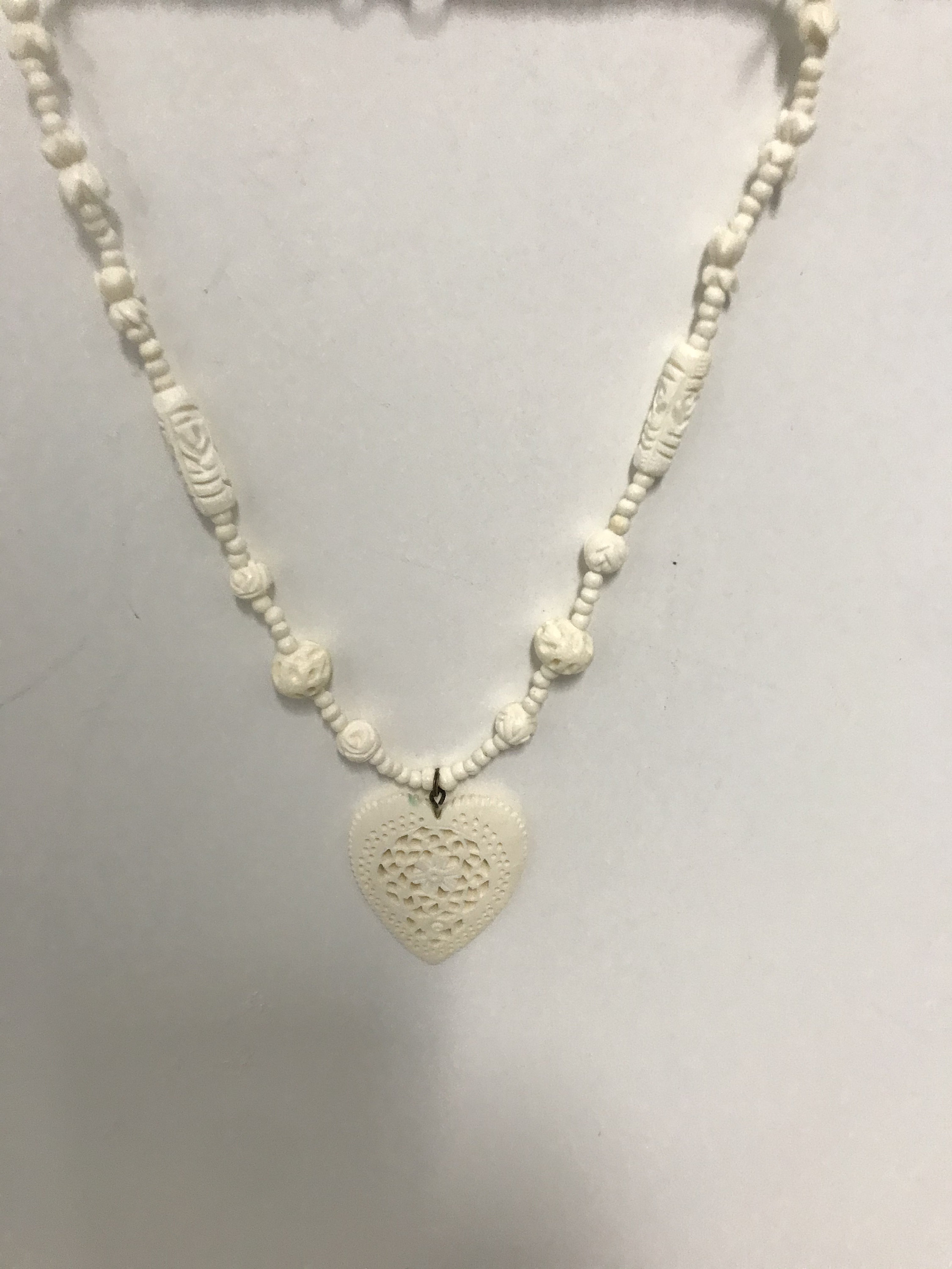 Hand Carved Trible Bead Necklace Vintage 13 Long Vintage Etsy