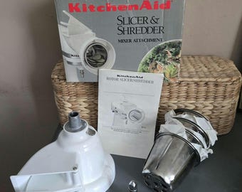 KitchenAid Slicer and Shredder Mixer Attachment - With box And Instructions