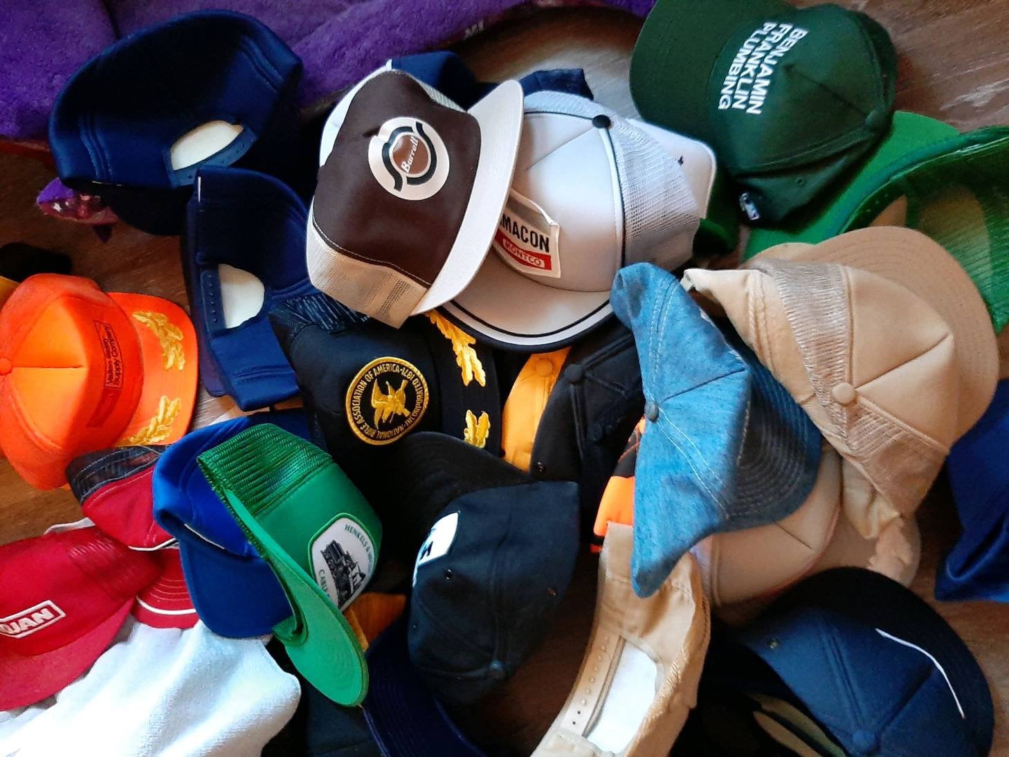 Vintage Trucker Snapback Hat MYSTERY BOX of 4 Hats - Vintage  display picture 2
