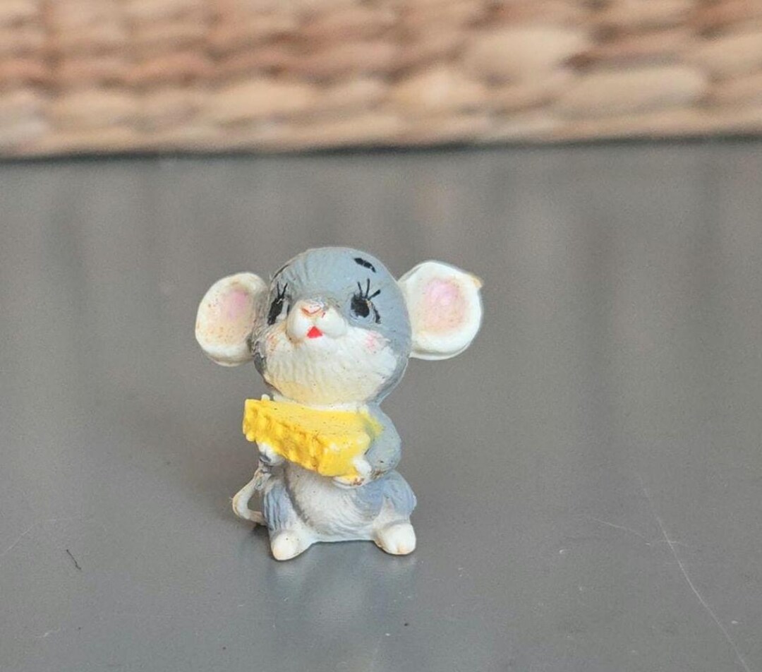 Mini Mouse Figure - Vintage Miniature Mice Eating Cheese Doll House ...