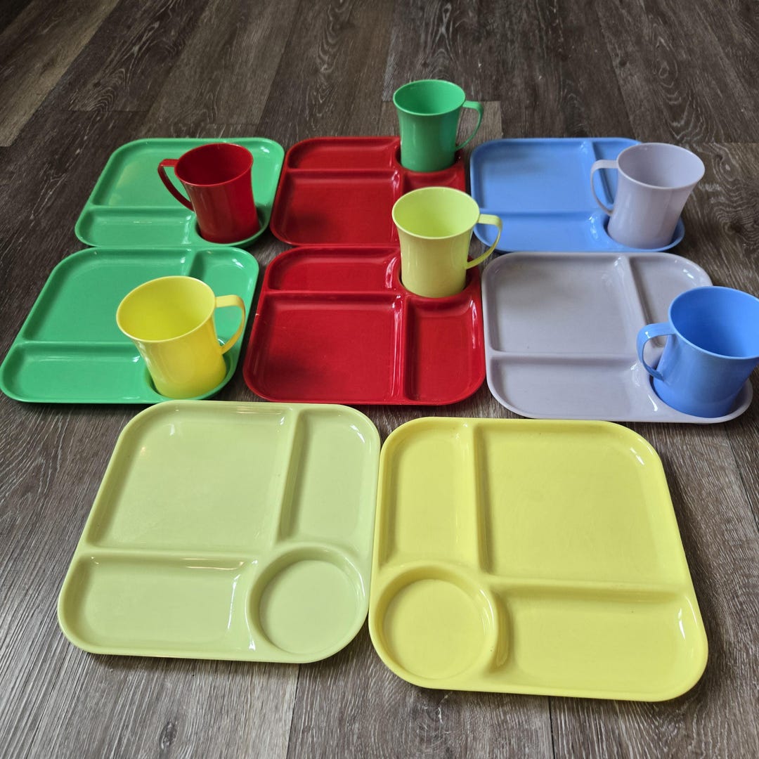 Beacon Serving Tray Set: Rainbow Primary Colors Nesting Design Vintage ...