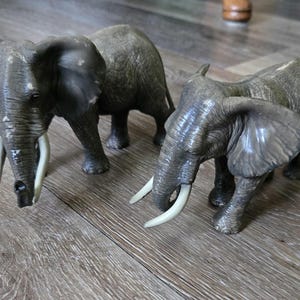 Vintage Schleich Elephant Wild Life Set of 2 - Educational Toys - Diorama Imaginary Play