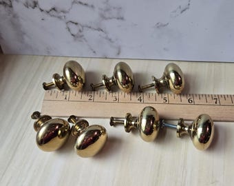 Vintage Brass Round Cabinet Knobs Set of 7 Door pulls Round