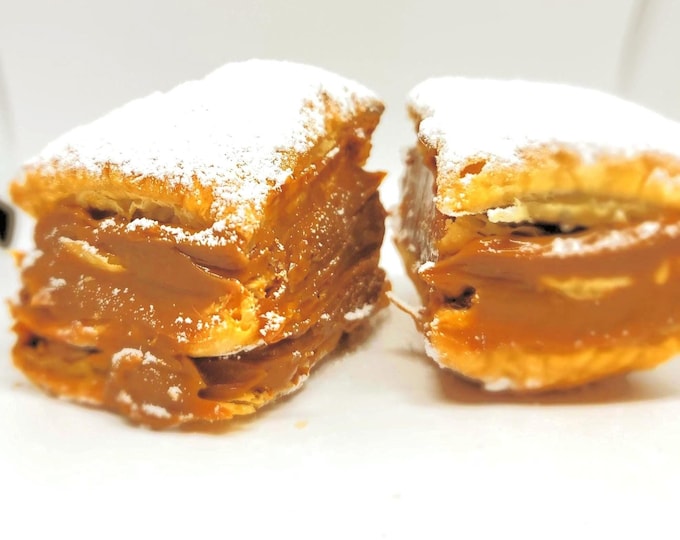 Peruvian Milhojas - HandmadeDulce de Leche Puff Pastry Gift Box