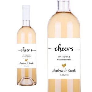 Mr and Mrs Wedding Wine Labels, Engagement Party Gift, Wedding Favors, Bridal Shower Favors, Custom Wedding Wine Labels, Cheers to