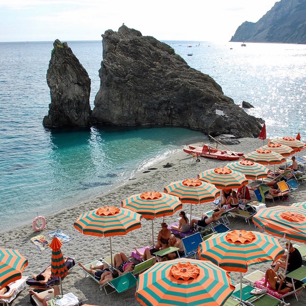 Cinque Terre Photography Wall Art Print, Italy Beach Travel Digital Photo, Turquoise Ocean Printable, Monterosso Green Orange Umbrellas