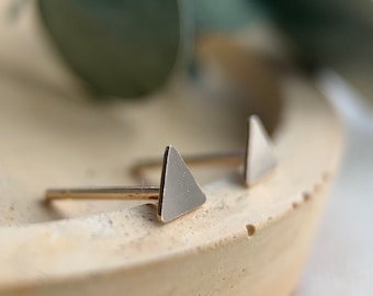 Tiny 9ct Gold Triangular Earring Studs: 3mm Geometric Jewelry