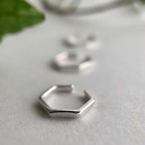 Silver Hexagon Ear Cuff, Non Piercing Ear Cuff, Ear Cuffs, Fake Hoop, Non Piercing Body Jewellery, Fake Conch Piercing, Fake Helix Hoop.