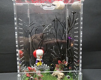 Pennywise Decorated Jumping Spider Enclosure