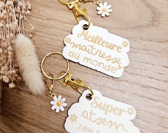 Porte clé marguerite personnalisé maîtresse atsem fin année scolaire mamie / grands mères / maman / cadeau personnalisé / clé