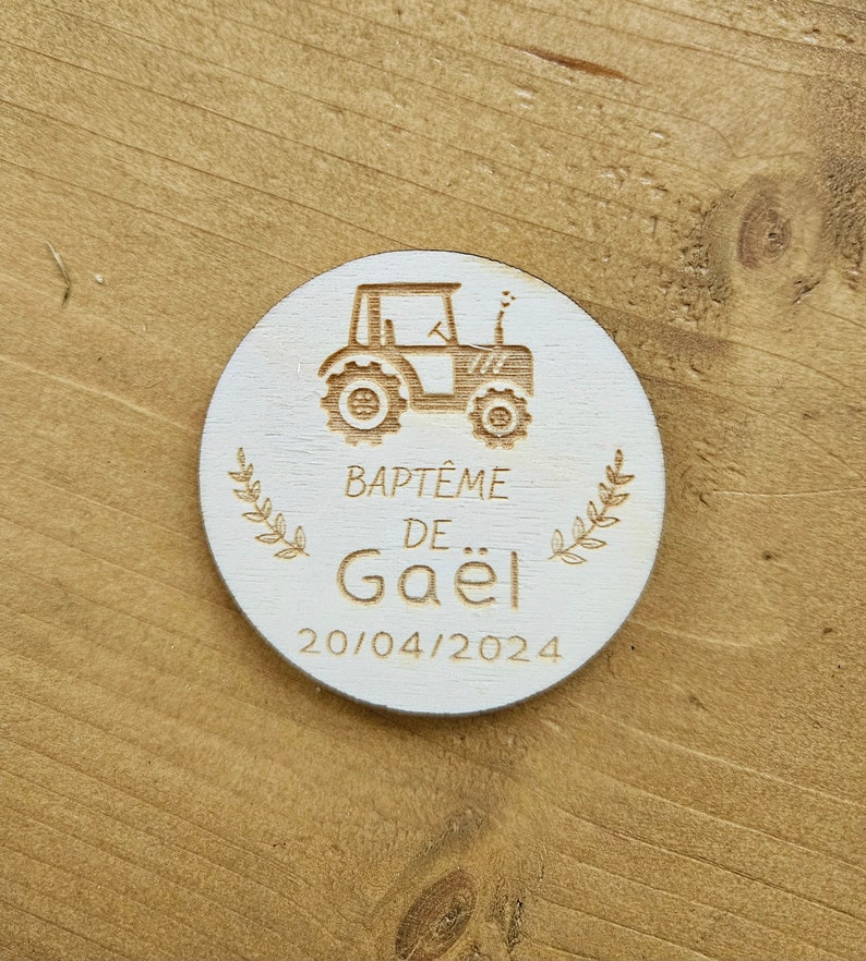 Magnet / save the date / invitation baptême anniversaire / fête / enfant cadeau personnalisé souvenir /ferme animaux tracteur bois image 1