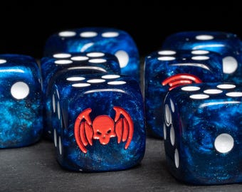 Midnight Talon Dice | 16mm Resin Wargaming Dice Set | Dark Lightning-Themed Dice for Tabletop RPGs