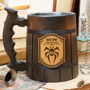 MTG Bierkrug mit Gravur Karten Spielergeschenk Personalisierte MTG Bierkrug MTG Gilden Dimir Conklave Ravnica Gilde Logo