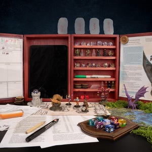 Wooden DM Screen for Tabletop RPGs | Handmade Dungeon Master Screen for DnD & Pathfinder | Gift for Game Masters and Tabletop Gamers DTS 4