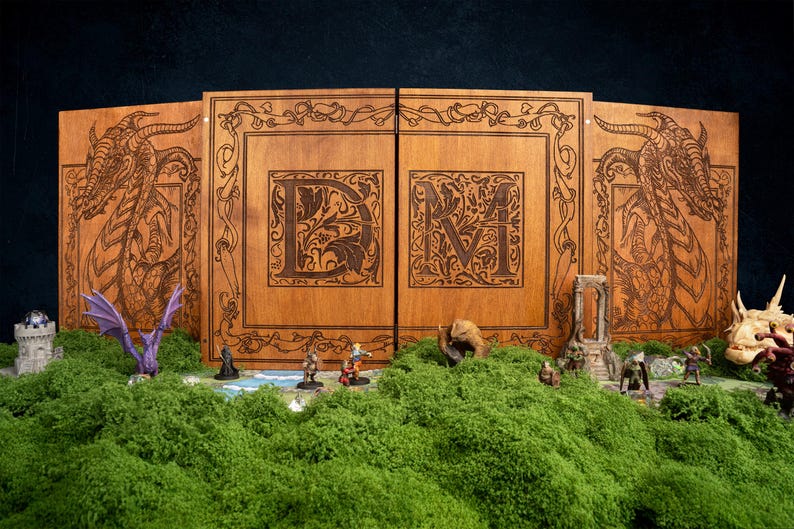 Dungeon Master Screen | Wooden RPG screen gift | dnd gift | Table top Games | Pathfinder | DM Gifts | DTS 1 image 9