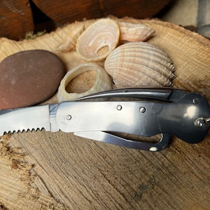 Sailors Pocket Knife 2.75 stainless steel part serrated blade. 3.5 closed length image 8