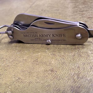 Genuine British Army lock-Knife 2&quot; Stainless Lambfoot Blade, tin opener, screwdriver