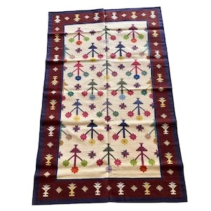 Alfombra Panja Dhurrie floral / Alfombra india vintage de los años 90 / Alfombra de tejido plano de algodón / Alfombra hecha a mano / 4 x 6 pies / Verde /