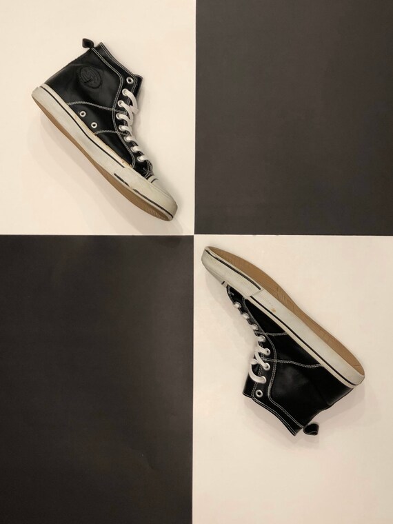 leather look converse