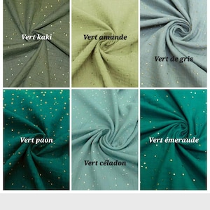 Peut inclure: Six &eacute;chantillons de tissu dans diff&eacute;rentes nuances de vert avec des points de paillettes dor&eacute;es. Les &eacute;chantillons sont &eacute;tiquet&eacute;s "Vert kaki", "Vert amande", "Vert de gris", "Vert paon", "Vert c&eacute;ladon" et "Vert &eacute;meraude".