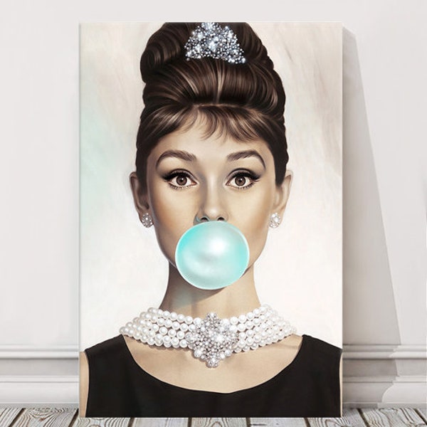 INSTANT DOWNLOAD / Audrey Style Art / Audrey Hepburn / Wall Art / Printable Art / Digital Download / Wall Decor / Fashion Print